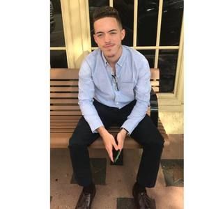 Meet your Posher, Christopher